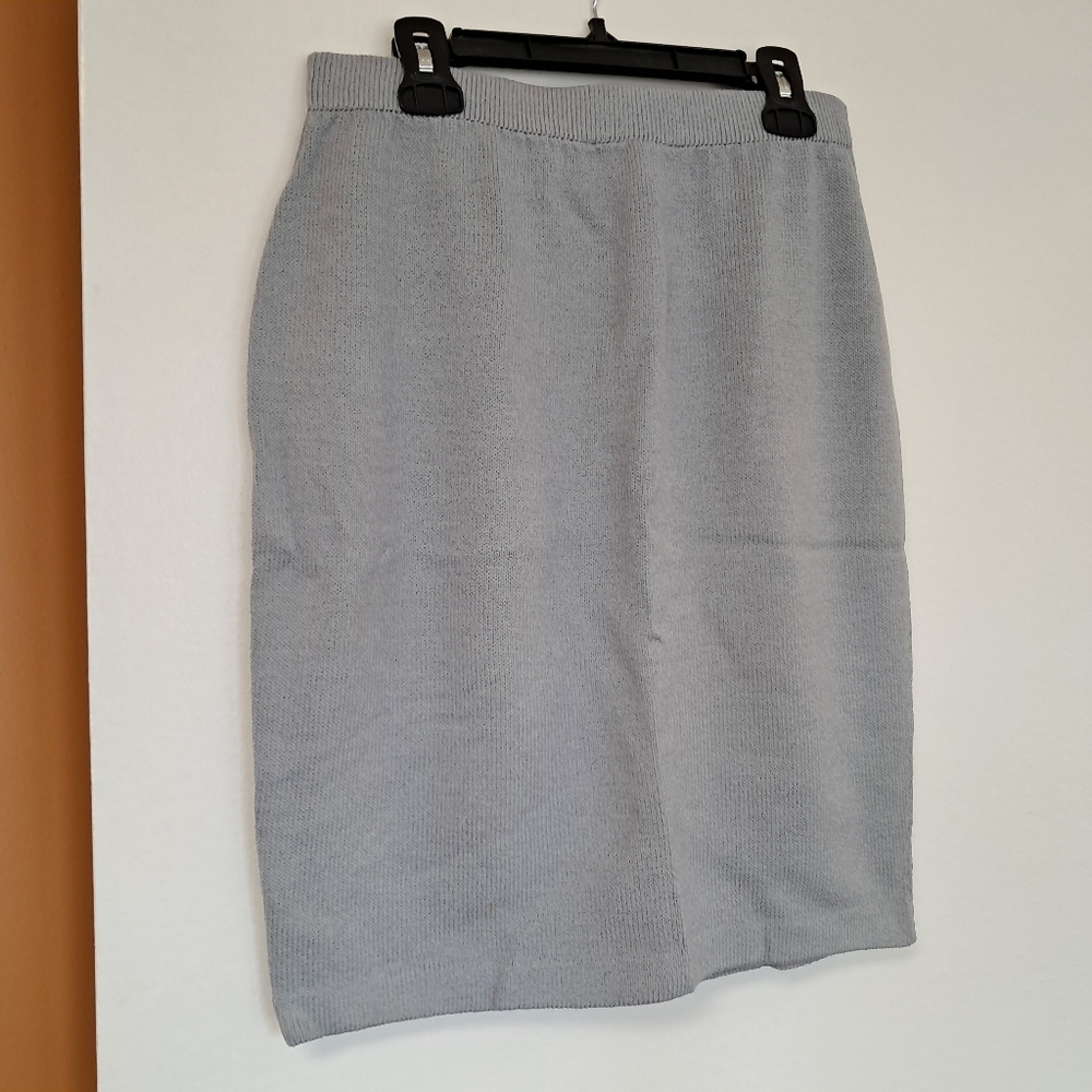 Light Gray Knit Pencil Skirt